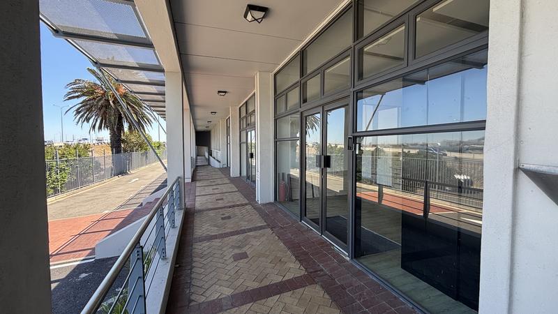 To Let commercial Property for Rent in Maitland Western Cape